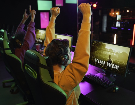 IMPLEMENTACIÓN DE LAN CENTER
